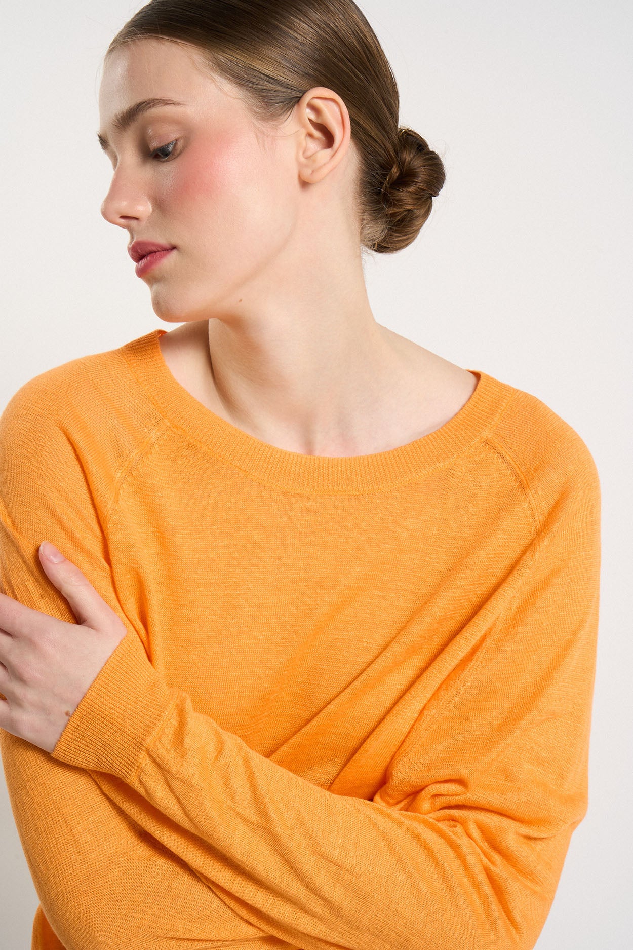 Pull col rond 100% Lin MACALOUETTE Orange fluo - vue 4