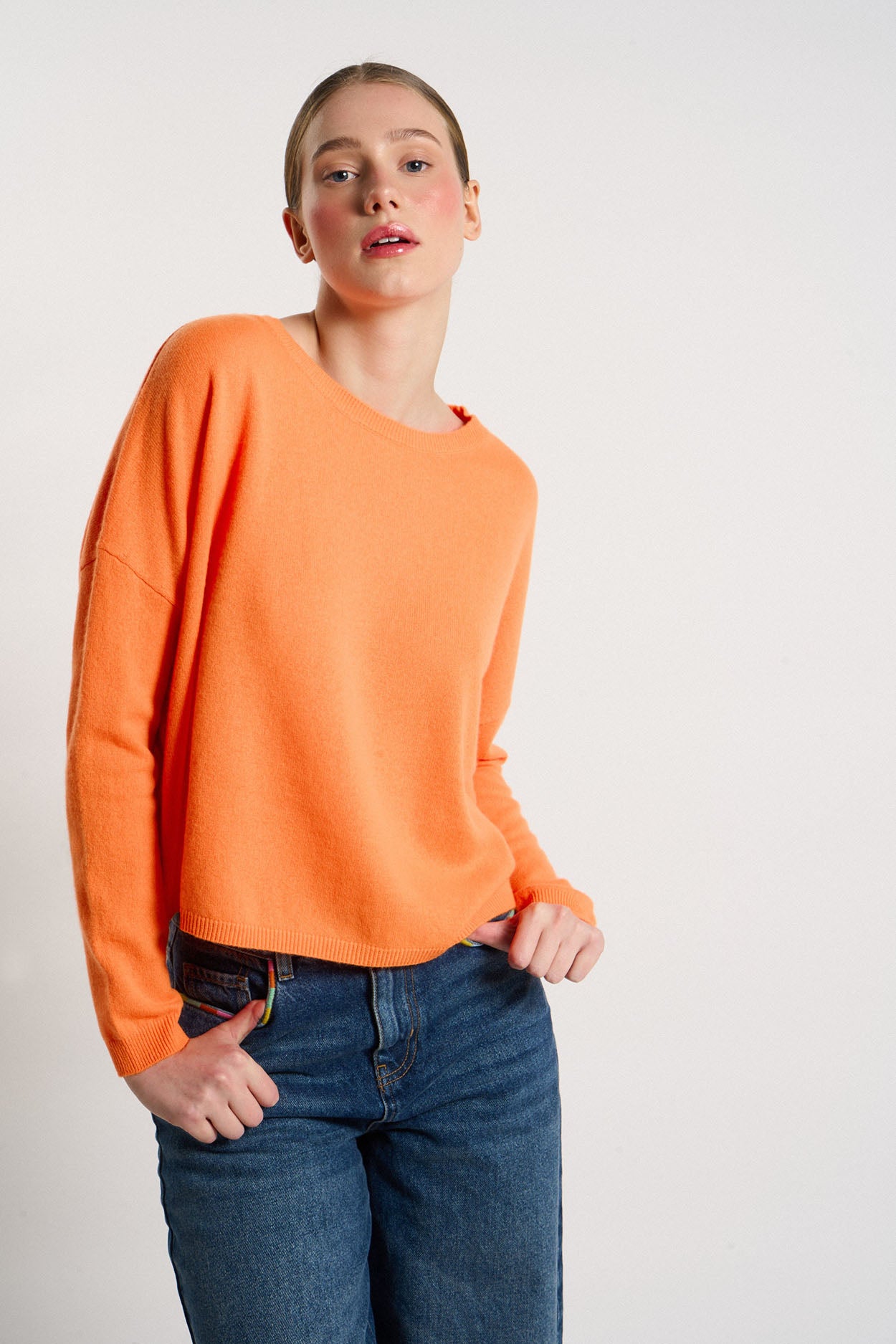Pull col bateau court 100% Cachemire MONROE Orange fluo