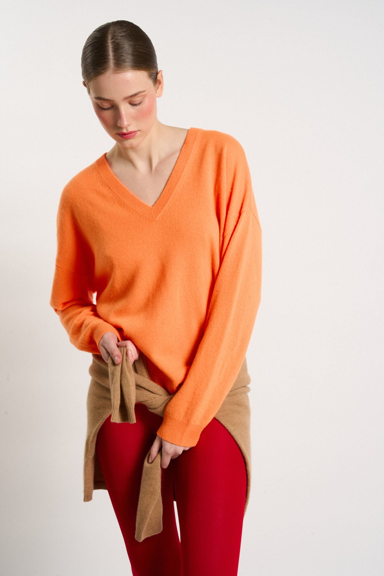 Pull col V 100% Cachemire MAPOUPY Orange fluo