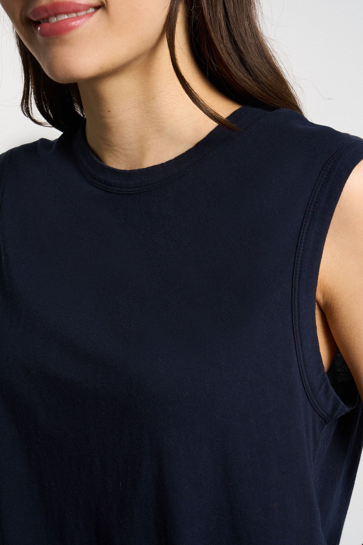 Débardeur col rond 100% Coton TAYLOR Marine - vue 2